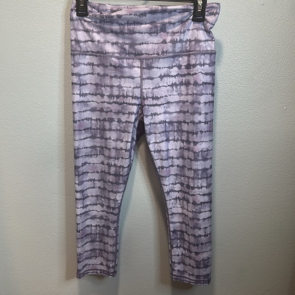Athleta Elation Printed Capri legging - Picture 4 of 8